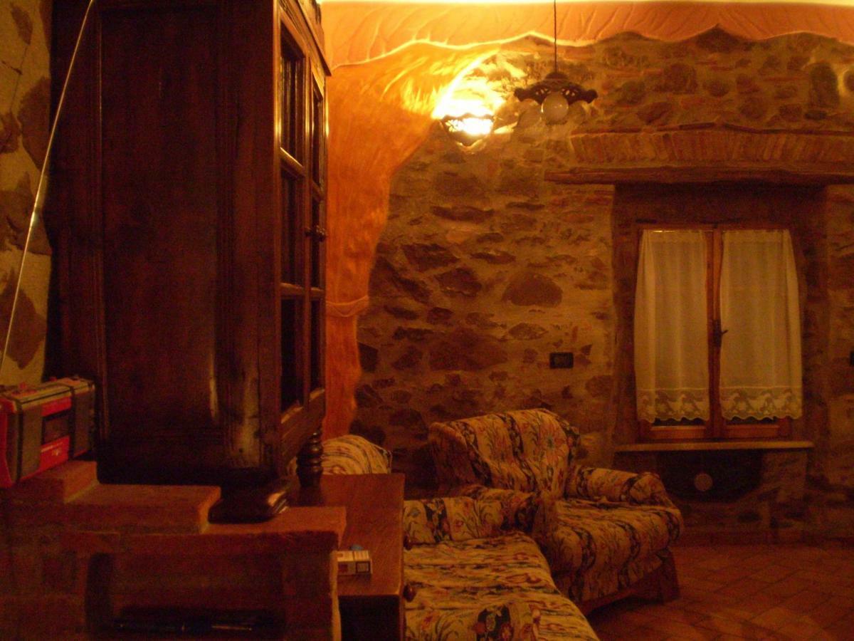 Ferienwohnung La Casa Di Antonella Vetulonia Exterior foto