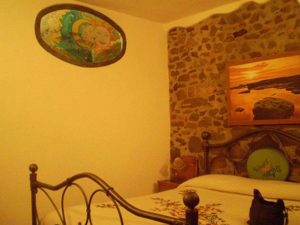 Ferienwohnung La Casa Di Antonella Vetulonia Exterior foto